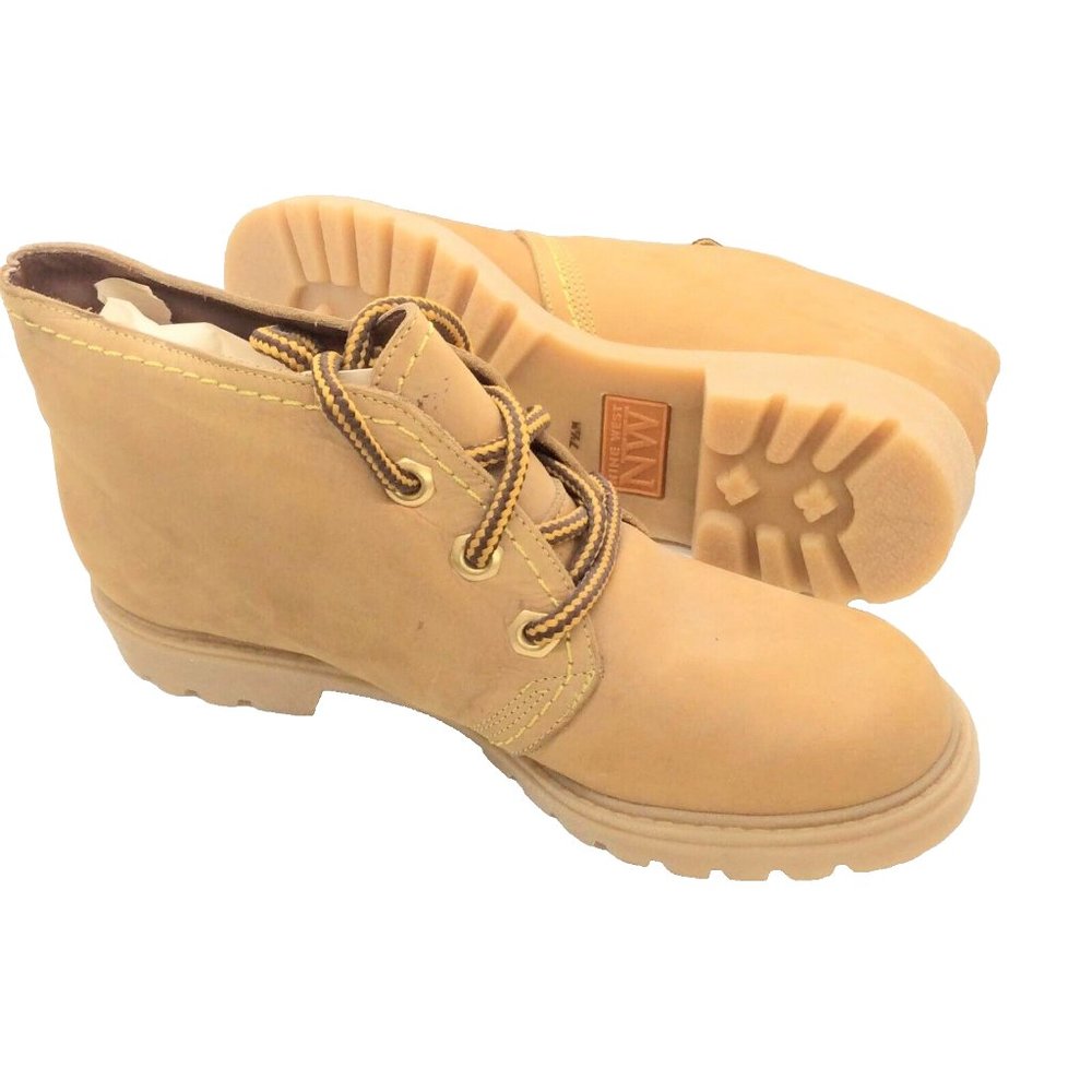 Women's Nine West Lace Up Nubuck Leather Hiking Boots Size 7.5 M NWOT